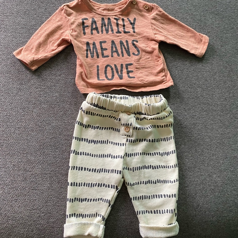 Family means love outfit